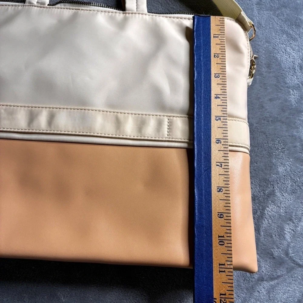 Messenger Bag Laptop Computer Briefcase‎ 16x11 Padded Ivory Tan Faux Leather